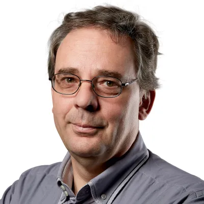 Stefan  Knapp