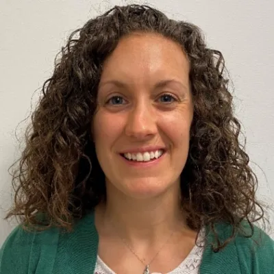 Alison  Axtman